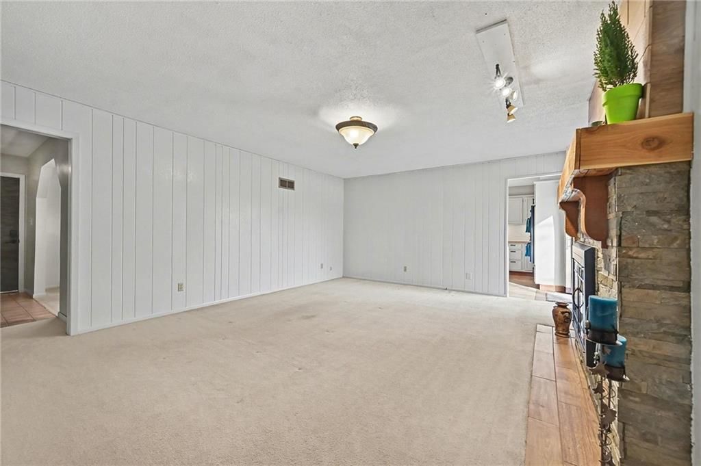 7807 NW Schott Drive — photo 9