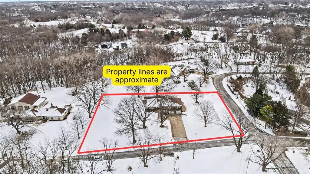 7807 NW Schott Drive — photo 35