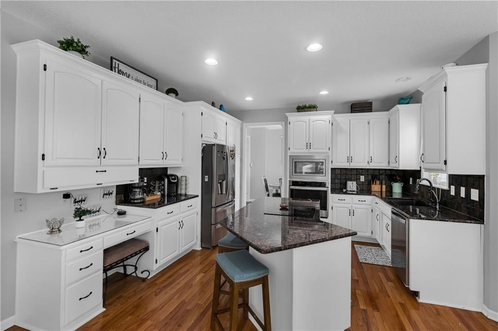 2348 W Trail Drive — photo 8