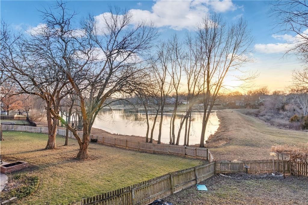 2348 W Trail Drive — photo 29