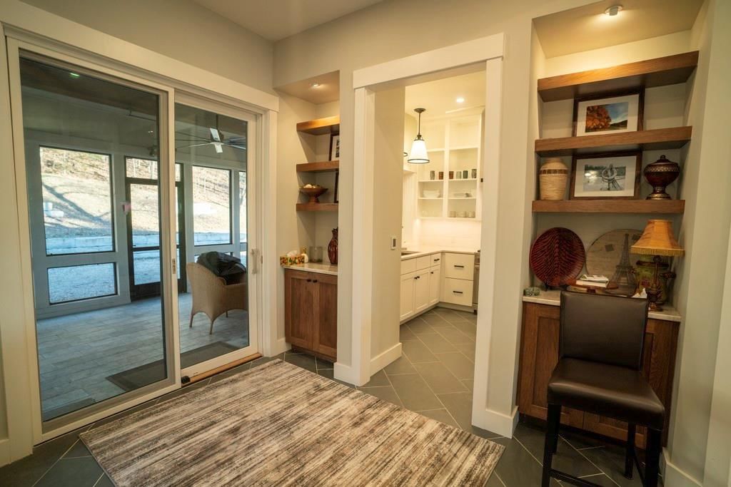 862 E 900 Road — photo 29