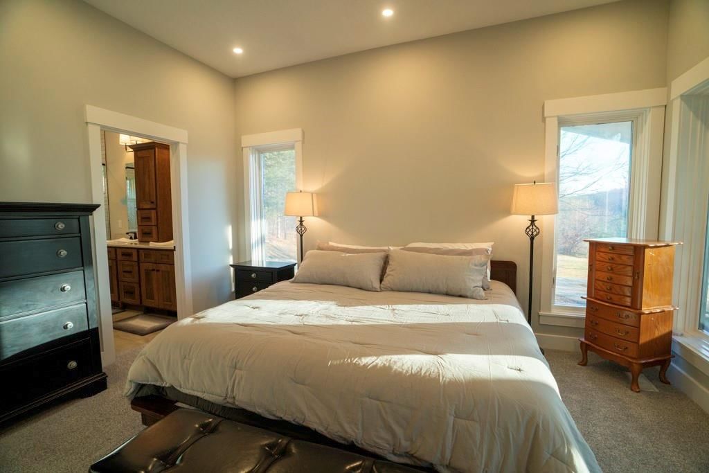 862 E 900 Road — photo 36