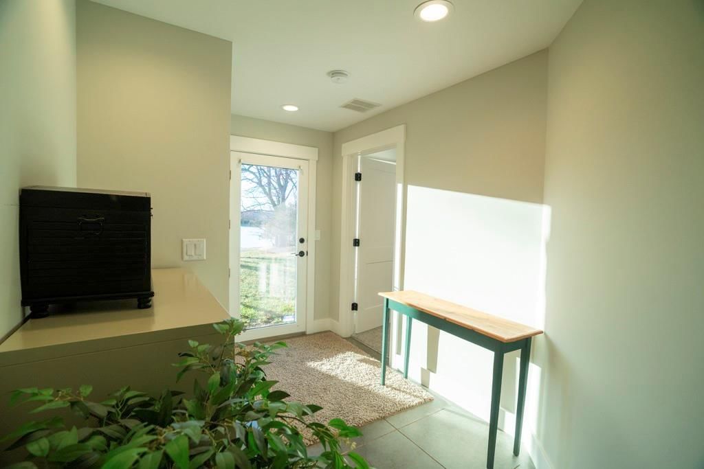 862 E 900 Road — photo 47