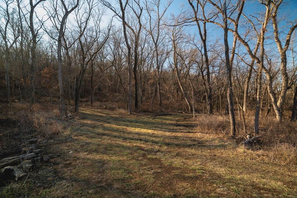 862 E 900 Road — photo 64