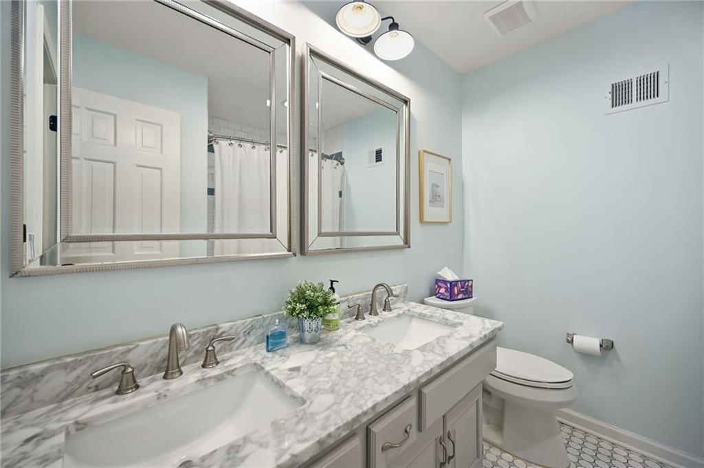 4440 W 130TH Terrace — photo 27