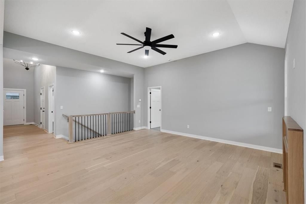 4539 145th Terrace — photo 32
