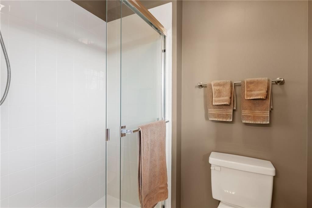 13942 S Summit Street — photo 30