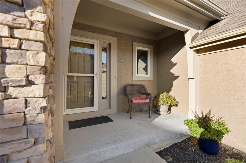 13942 S Summit Street — photo 35