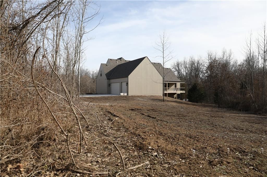 26103 Blue Mills Road — photo 71