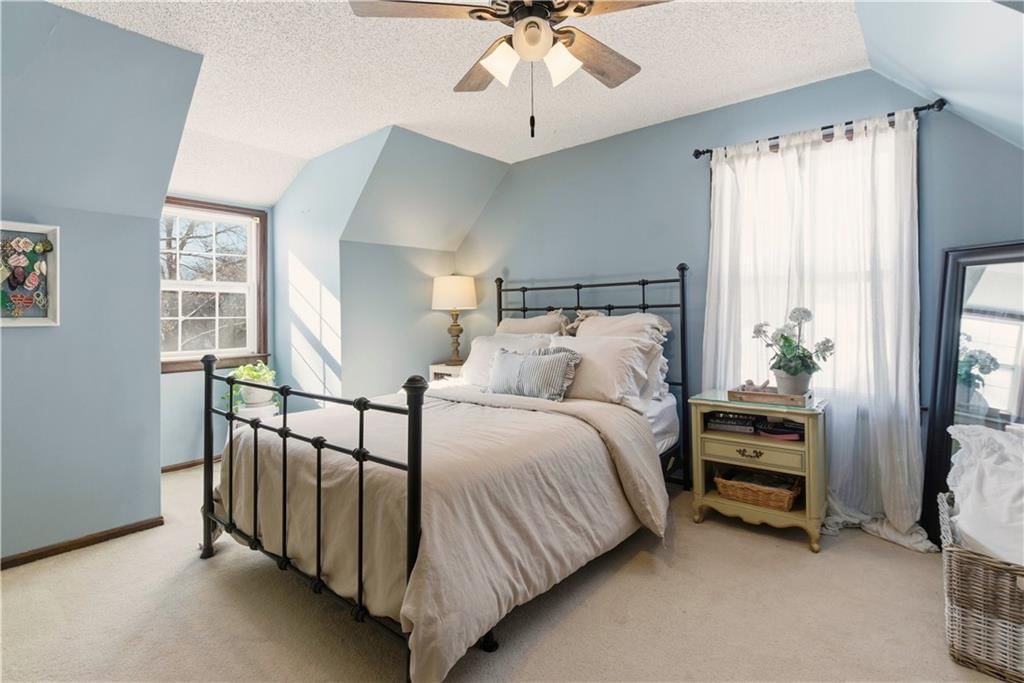 410 NE POPLAR Drive — photo 13