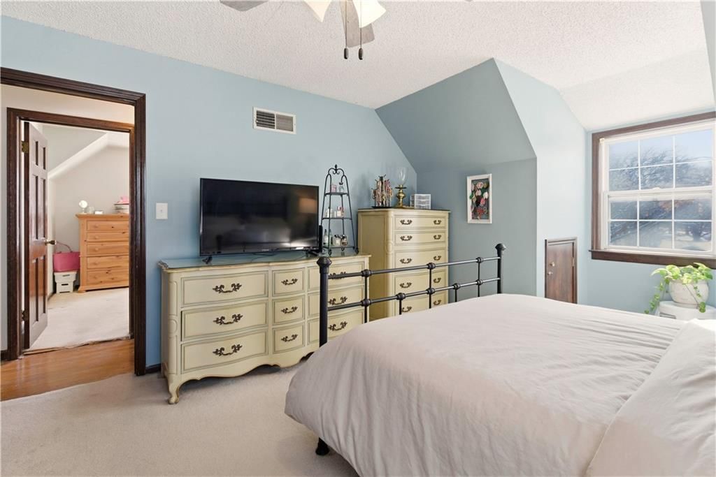 410 NE POPLAR Drive — photo 14