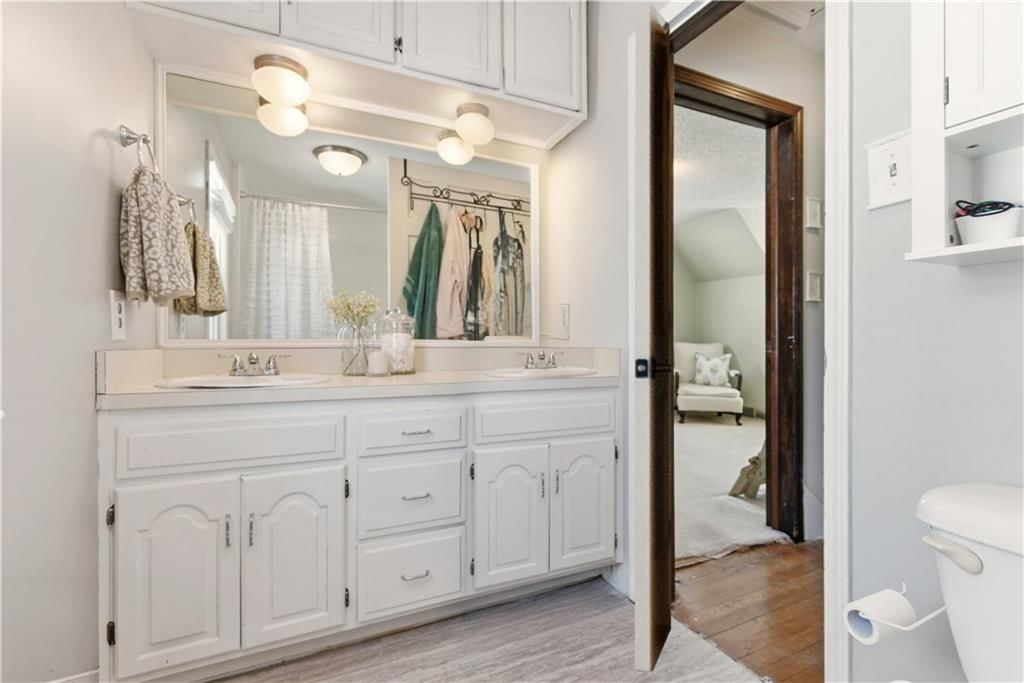 410 NE POPLAR Drive — photo 18