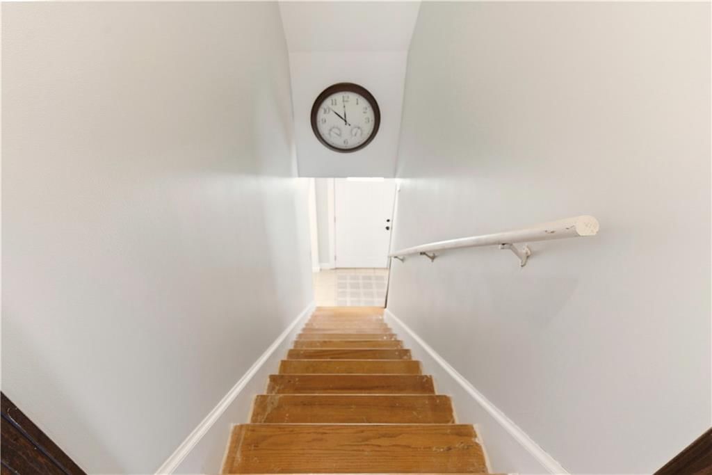 410 NE POPLAR Drive — photo 19