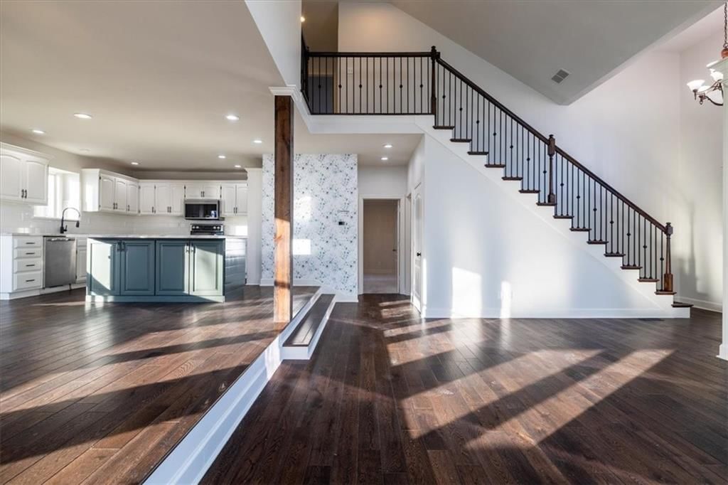 18002 Rollins Drive — photo 10