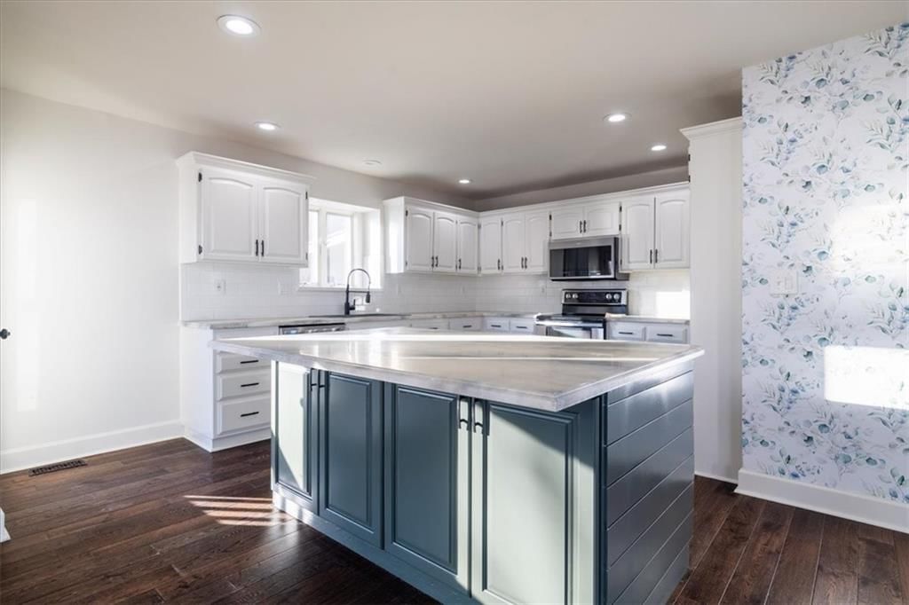 18002 Rollins Drive — photo 13