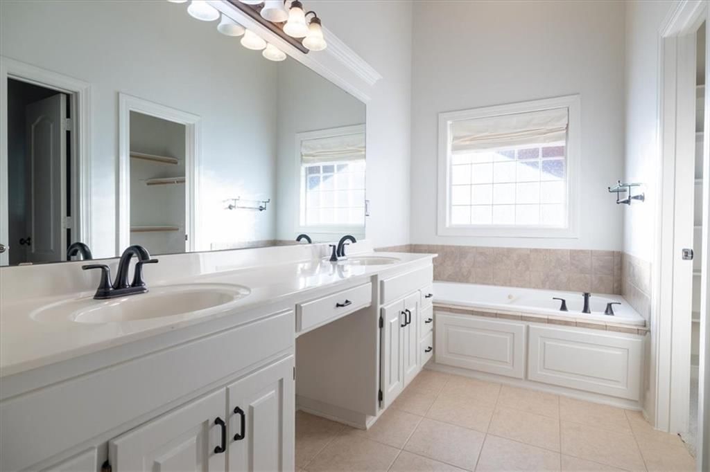 18002 Rollins Drive — photo 21