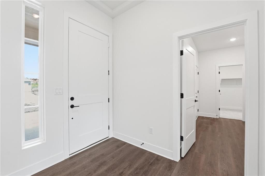 20677 Skyview Lane — photo 3