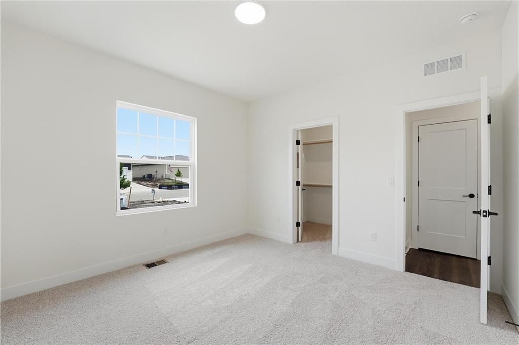 20677 Skyview Lane — photo 32
