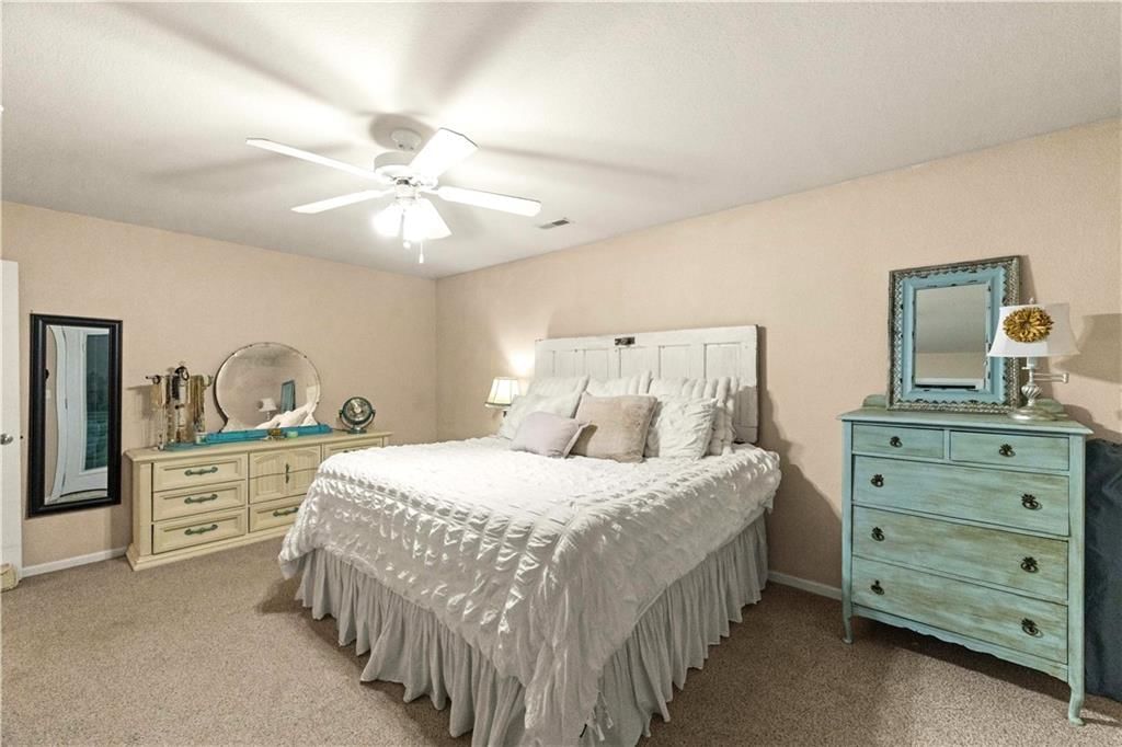 1528 Legend Trail Drive — photo 18