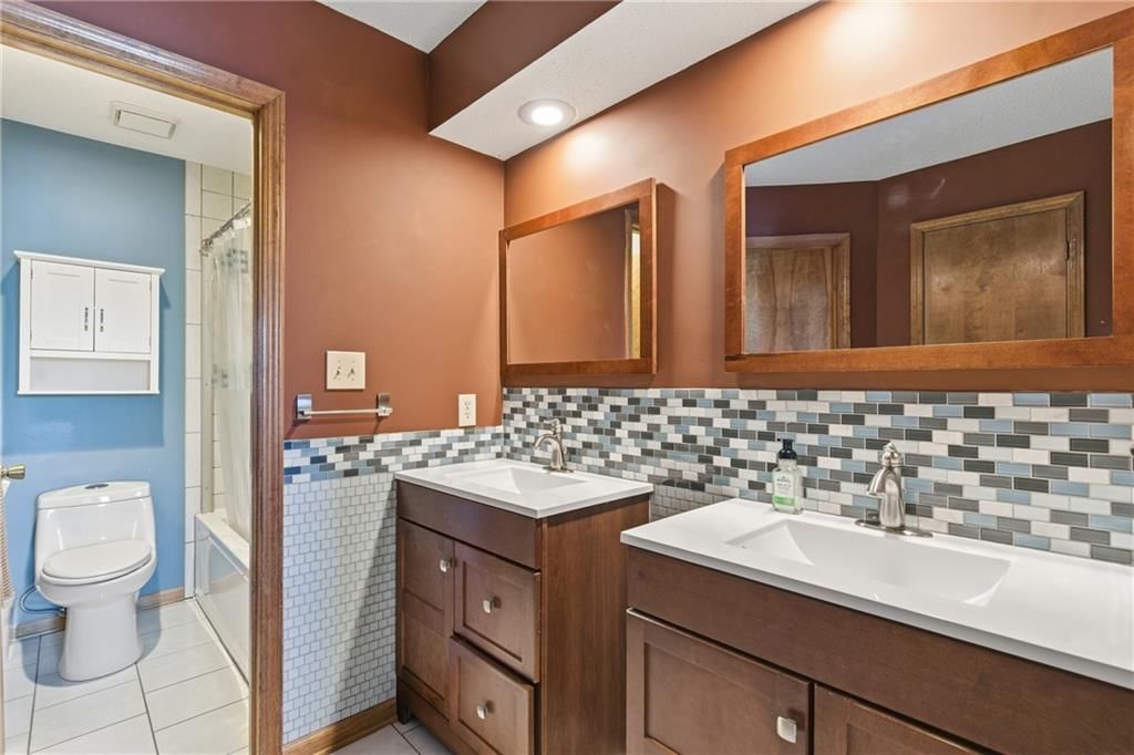 6455 W 51 Terrace — photo 18