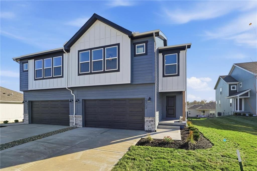 19713 W 195th Place, Spring Hill, KS