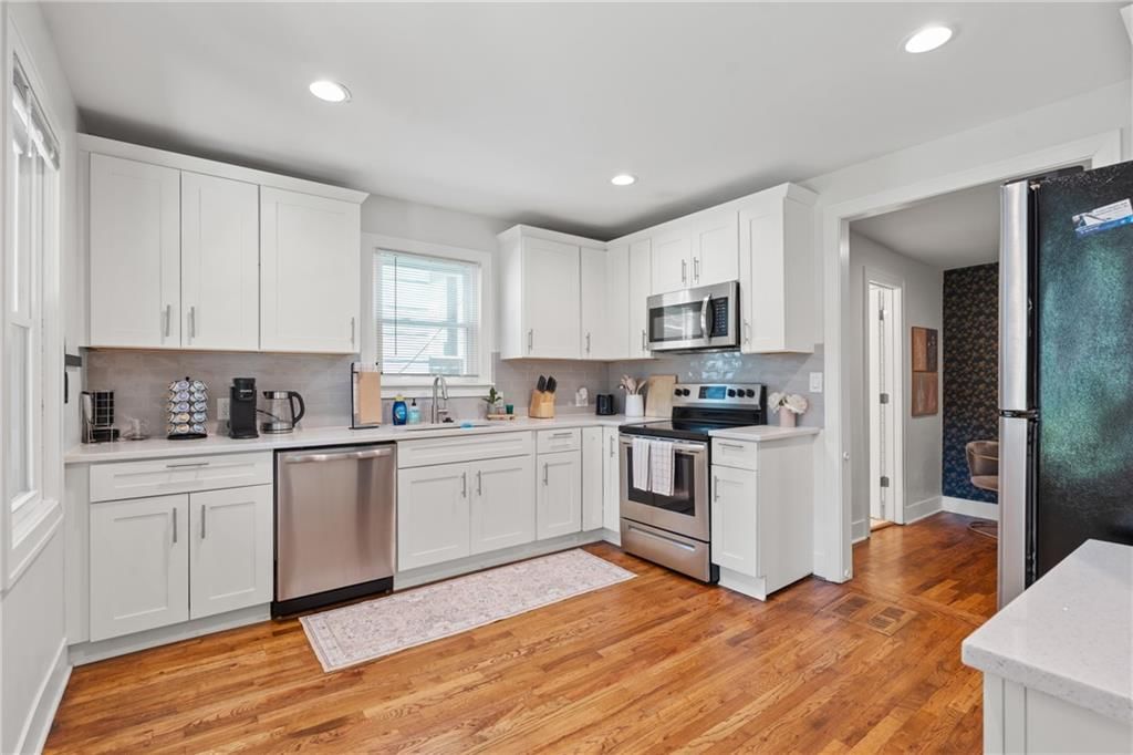 4128 Locust Street — photo 4