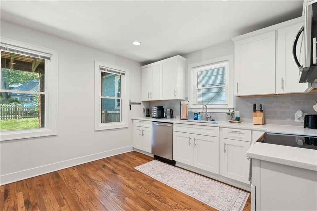 4128 Locust Street — photo 9