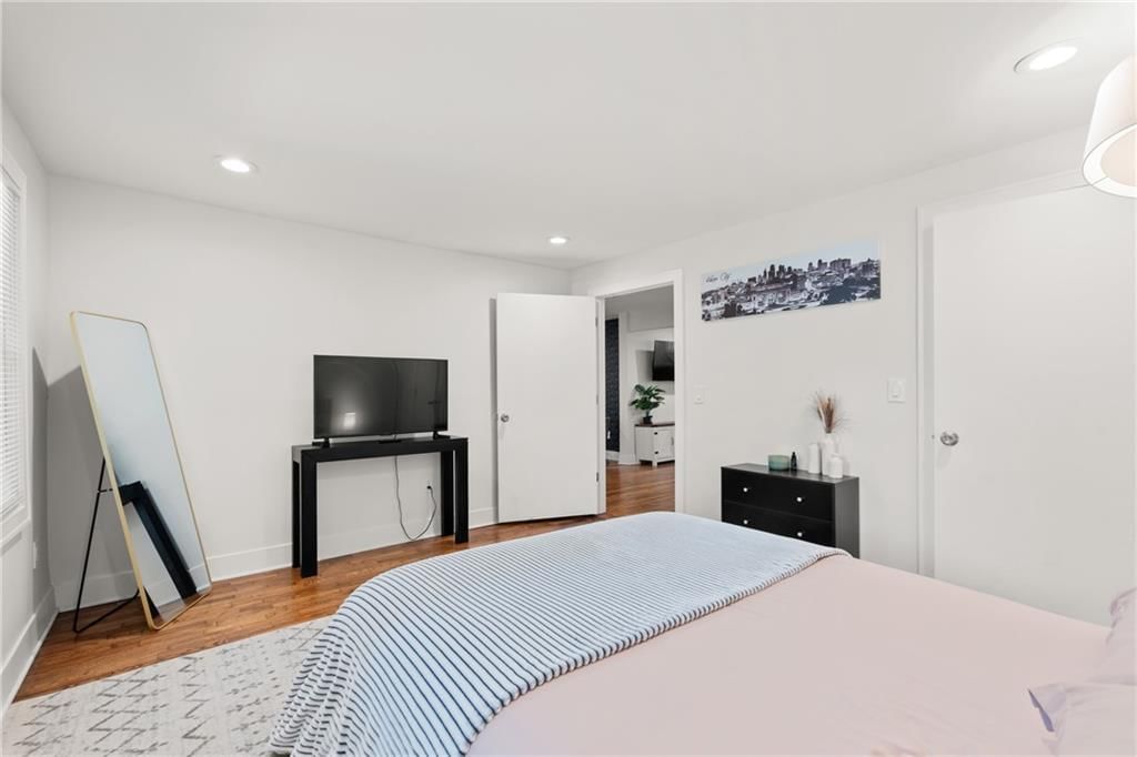 4128 Locust Street — photo 14