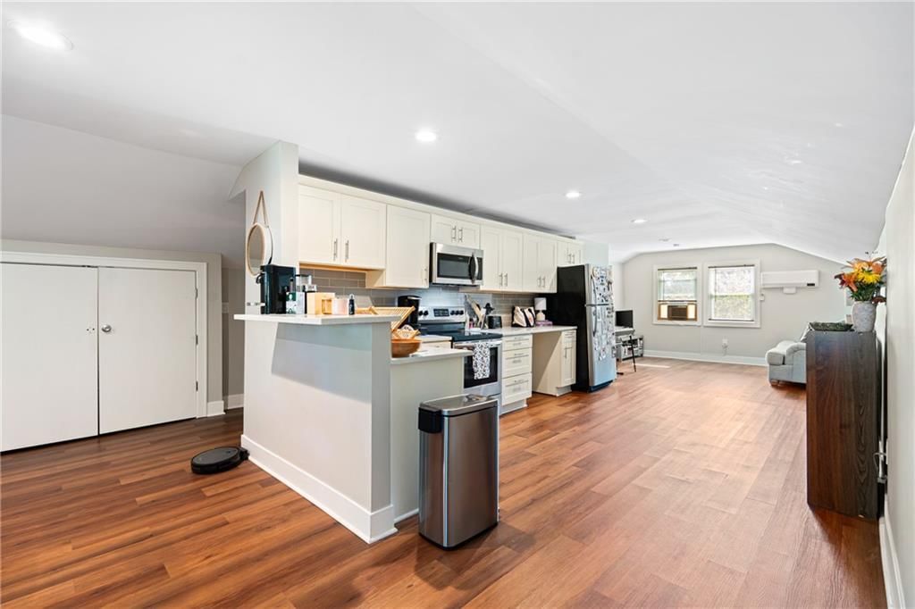 4128 Locust Street — photo 40