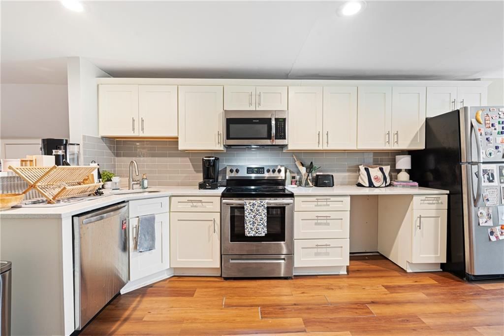 4128 Locust Street — photo 42