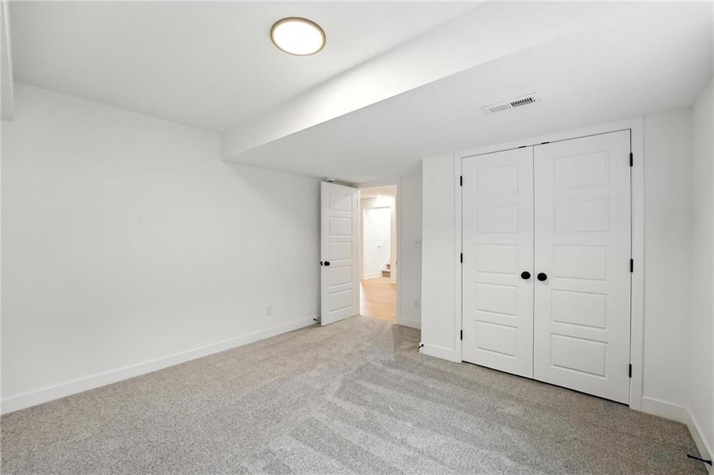 10523 N Jarboe Street — photo 25