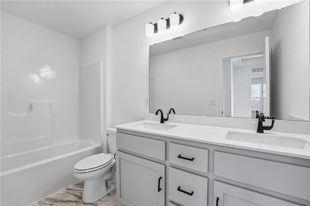 19721 W 195th Place — photo 13