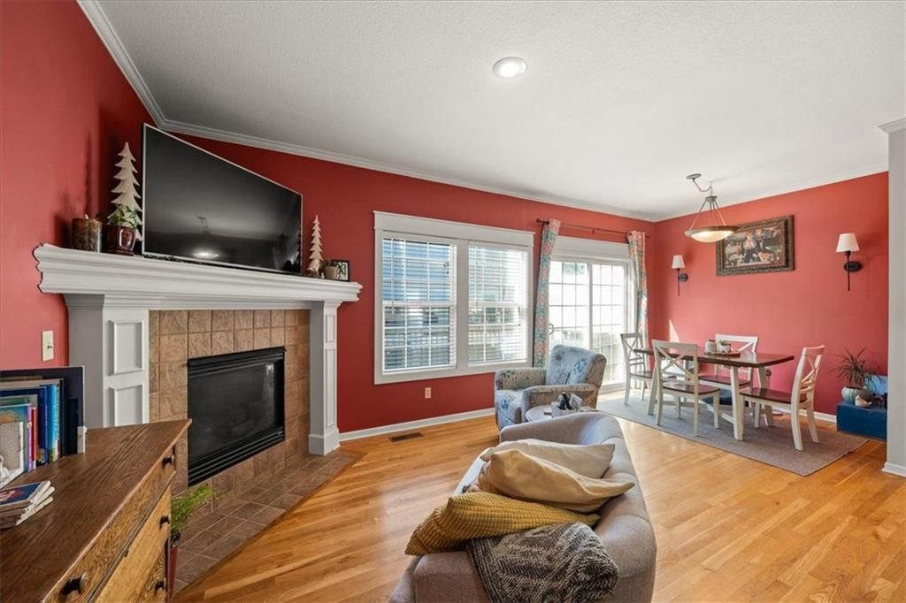 2904 Howell Street — photo 15