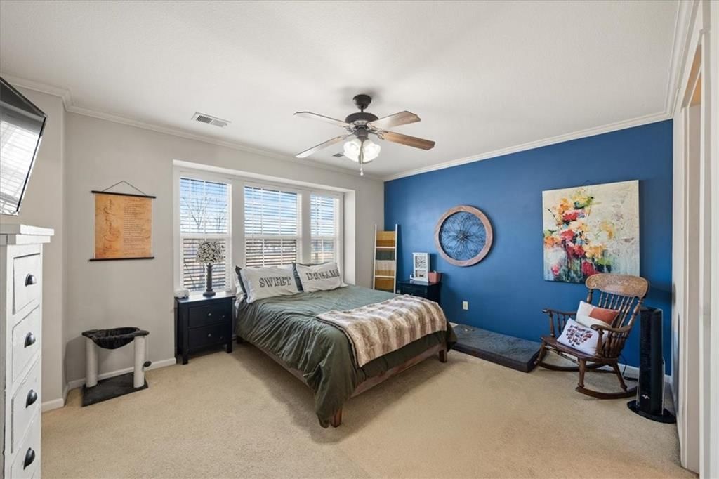 2904 Howell Street — photo 19