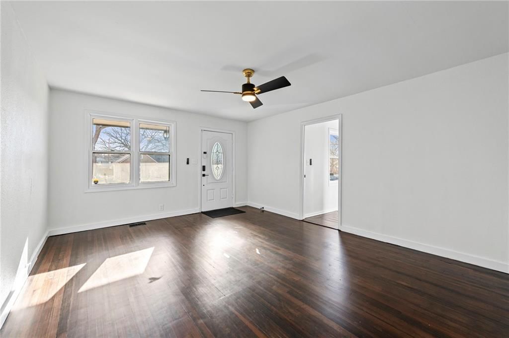 128 Logan Street — photo 6