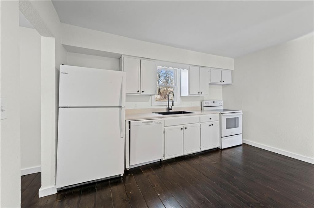 128 Logan Street — photo 9