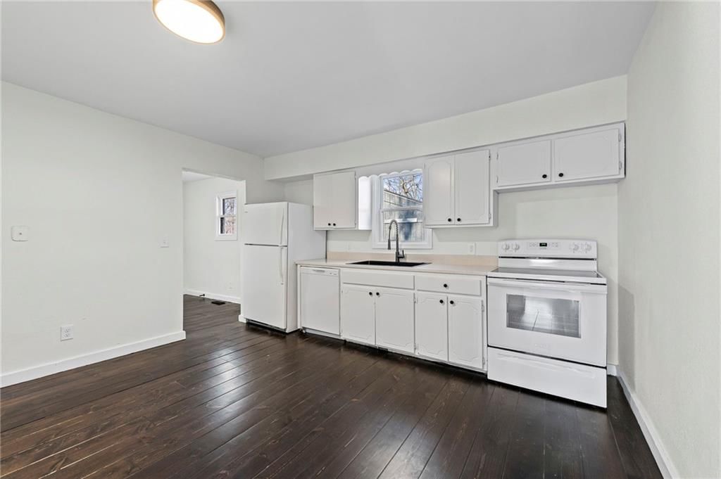 128 Logan Street — photo 11