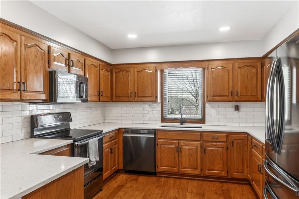 11618 Fishing River Road — photo 11