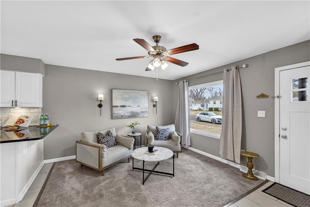 8925 W 101st Street — photo 12