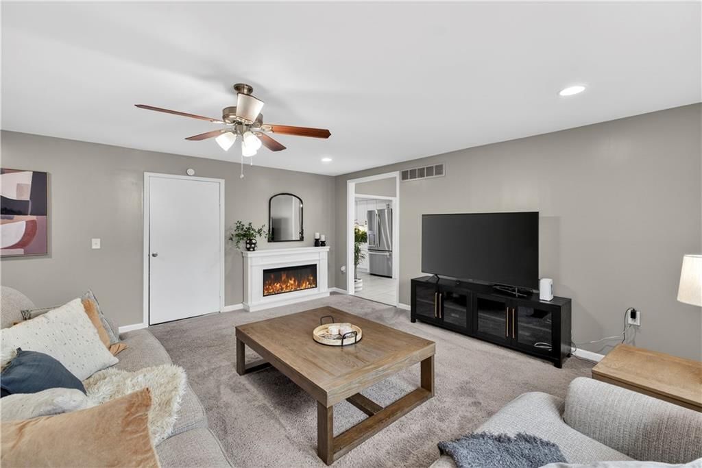 8925 W 101st Street — photo 24