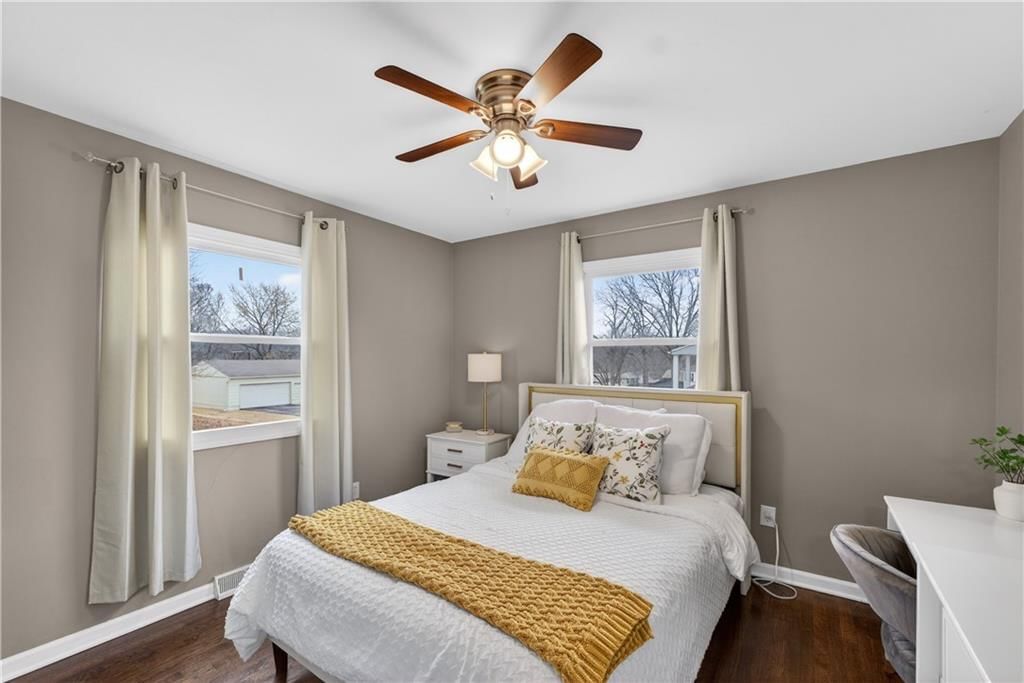 8925 W 101st Street — photo 33