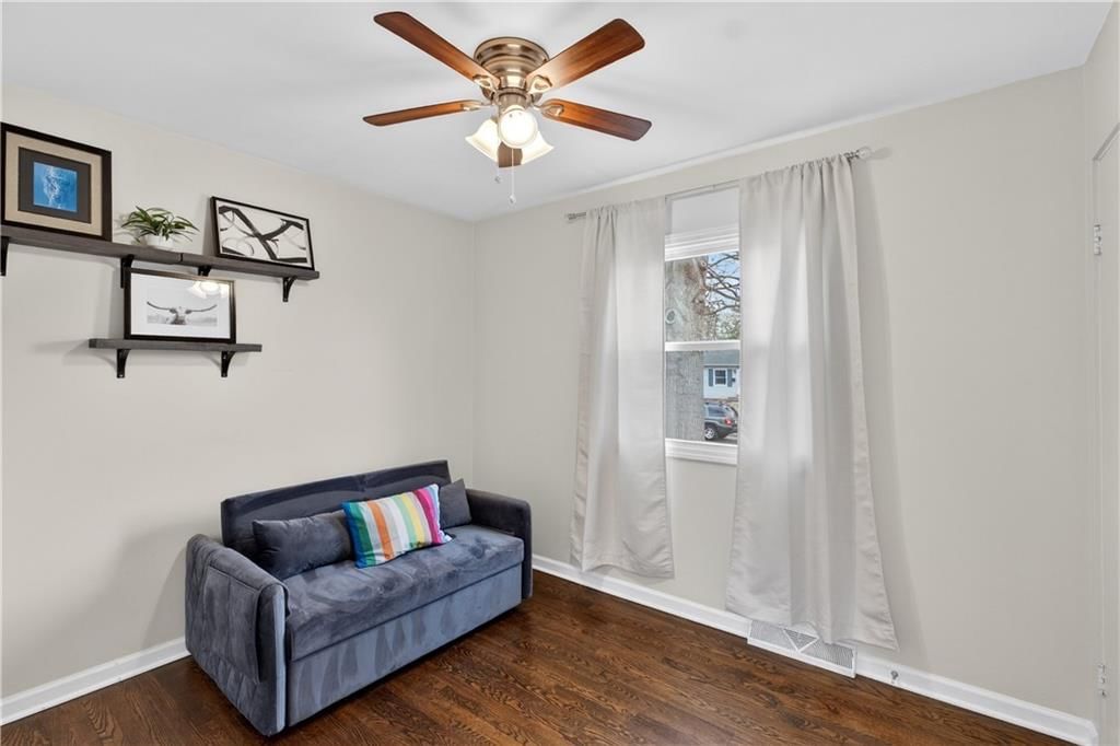 8925 W 101st Street — photo 35