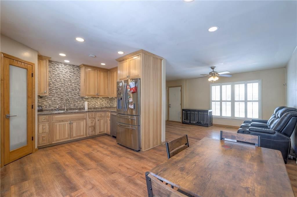 402 Prairie Lane — photo 14