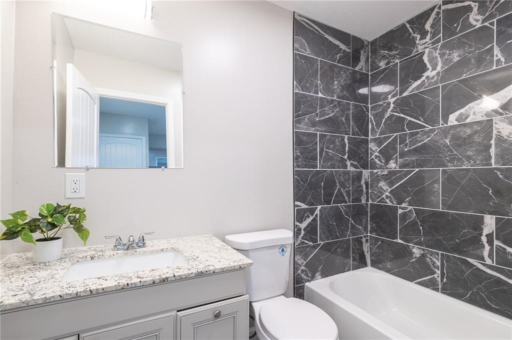 4218 Cypress Avenue — photo 15