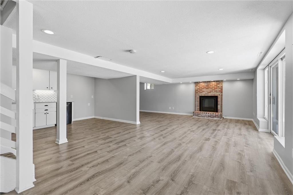 9815 Overbrook Road — photo 34