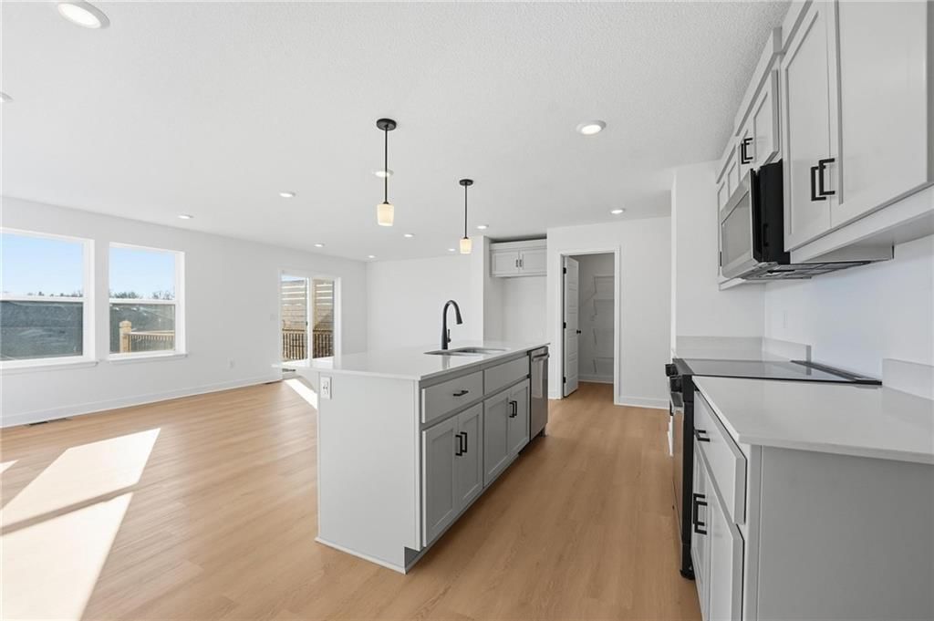 19719 W 195th Place — photo 7