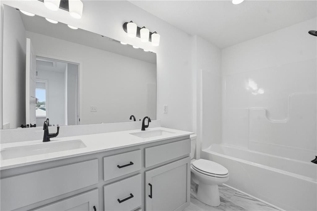 19719 W 195th Place — photo 14