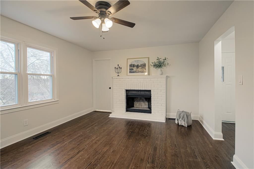 212 S High Street — photo 9