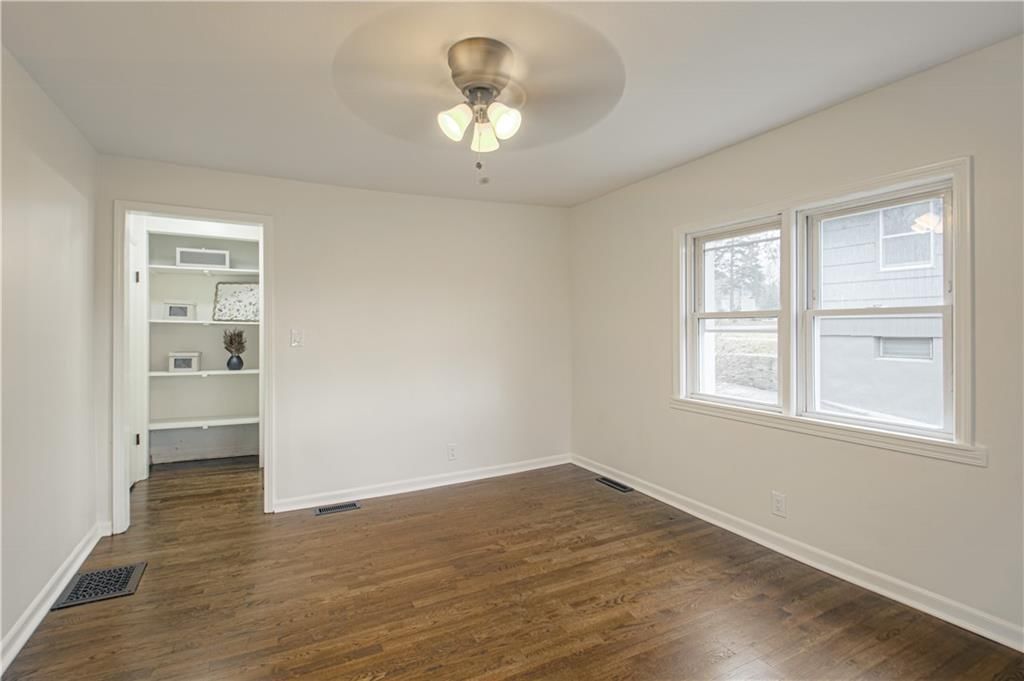 212 S High Street — photo 14