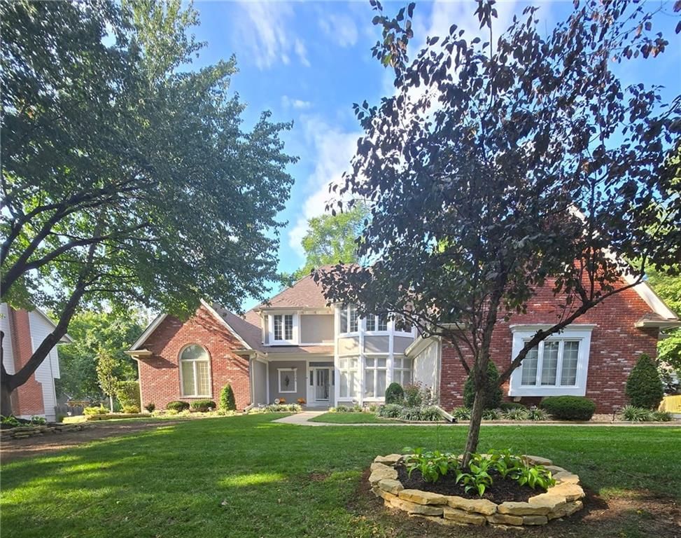 3204 W 129th Street, Leawood, KS